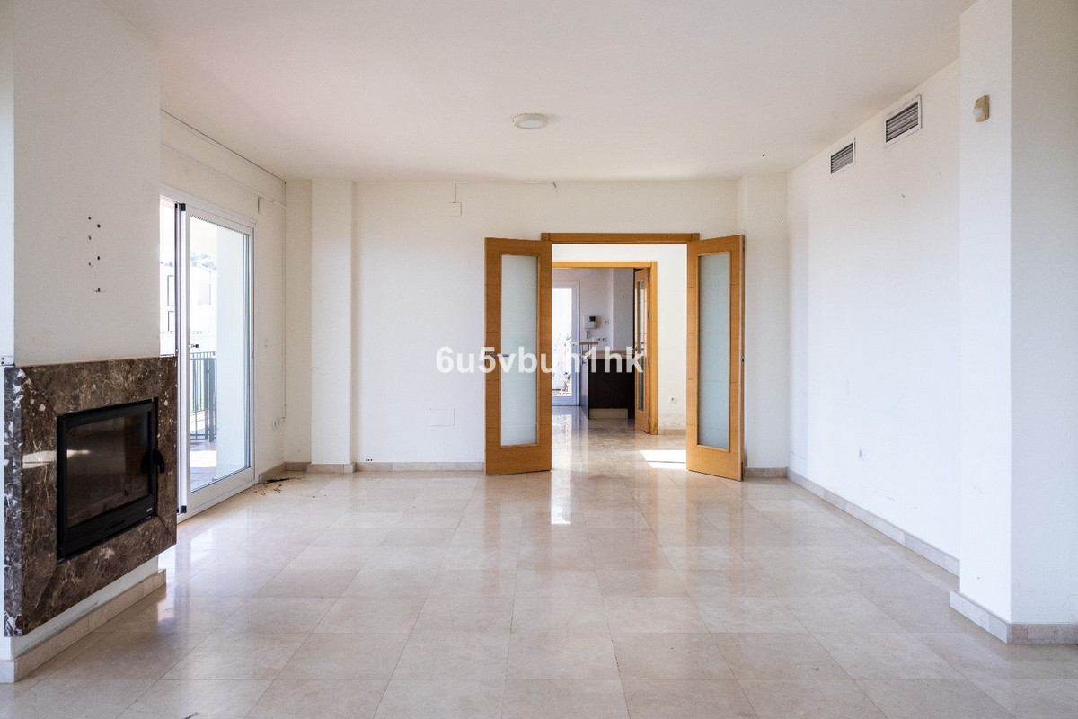 45db525a95f10b4b125906277e192bf9 - 24