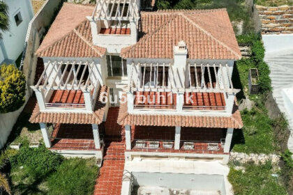 45db525a95f10b4b125906277e192bf9 - 40