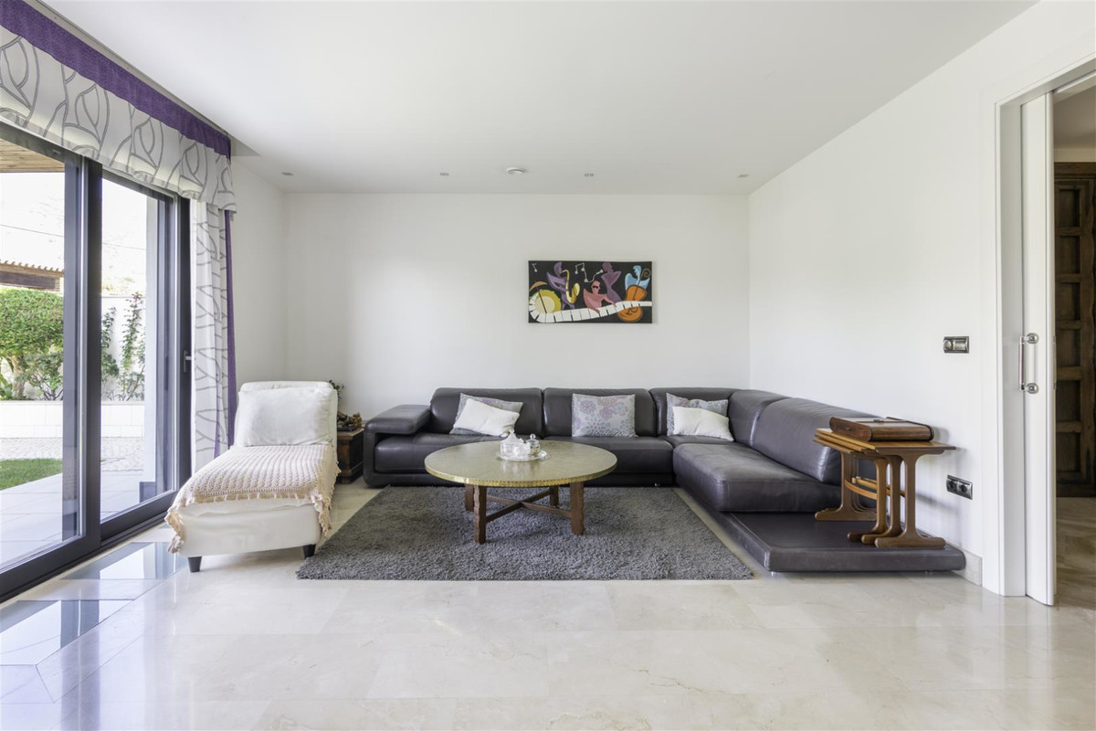 01763a0615635dd8ddc6e825dc345362 - 14