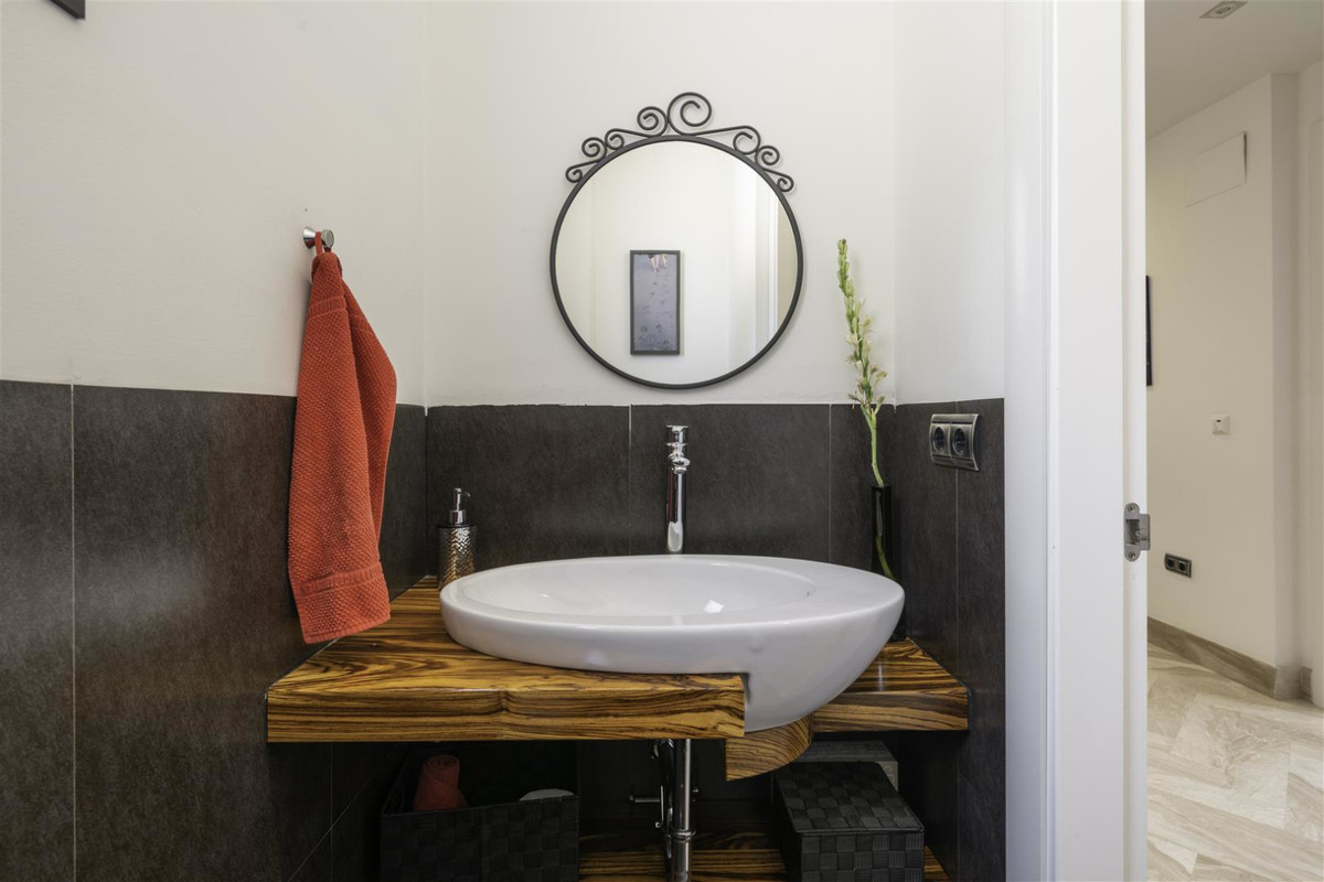 01763a0615635dd8ddc6e825dc345362 - 18