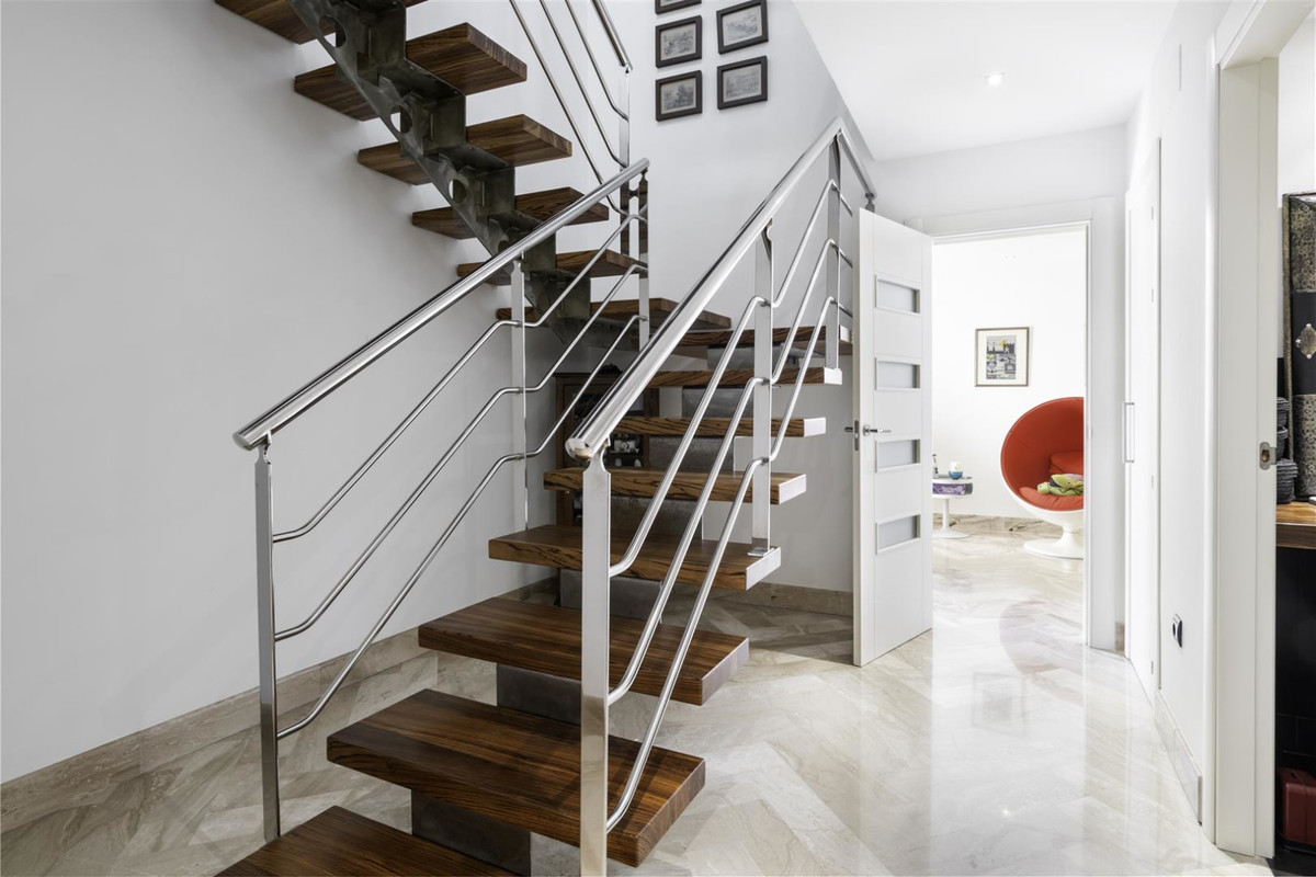 01763a0615635dd8ddc6e825dc345362 - 30