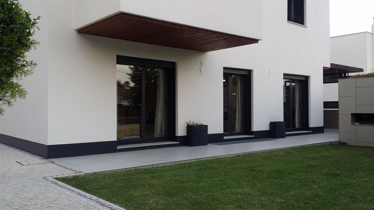 01763a0615635dd8ddc6e825dc345362 - 37