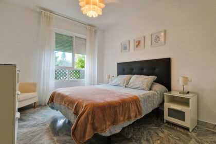 01c0210f8643ded8780846594d92a870 - 14