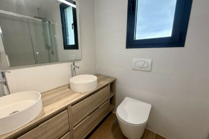 02c3f96fd7a21e6a520f23d5d35ec683 - 10