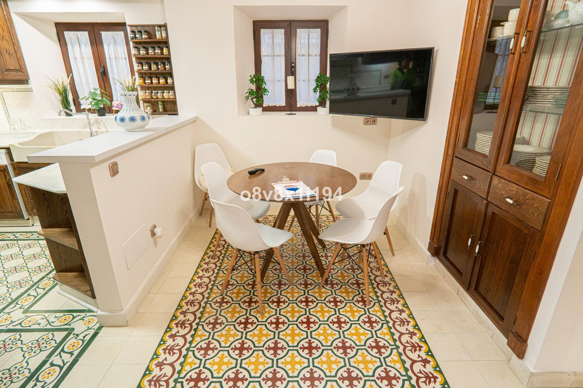 051027d41f4c9acc0f9bf684df8f1115 - 14