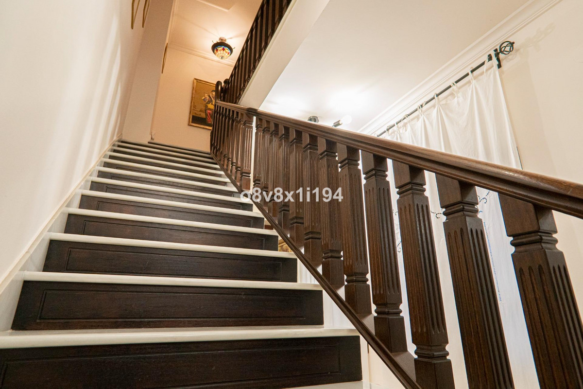 051027d41f4c9acc0f9bf684df8f1115 - 27