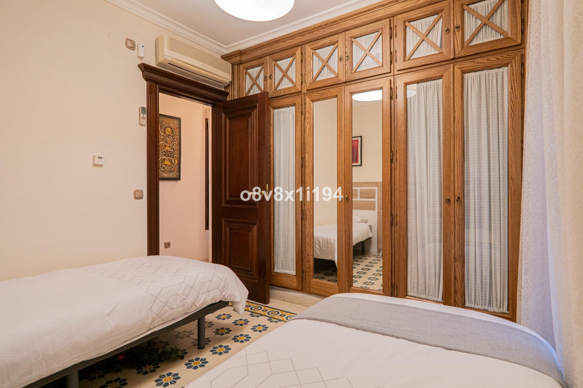 051027d41f4c9acc0f9bf684df8f1115 - 38