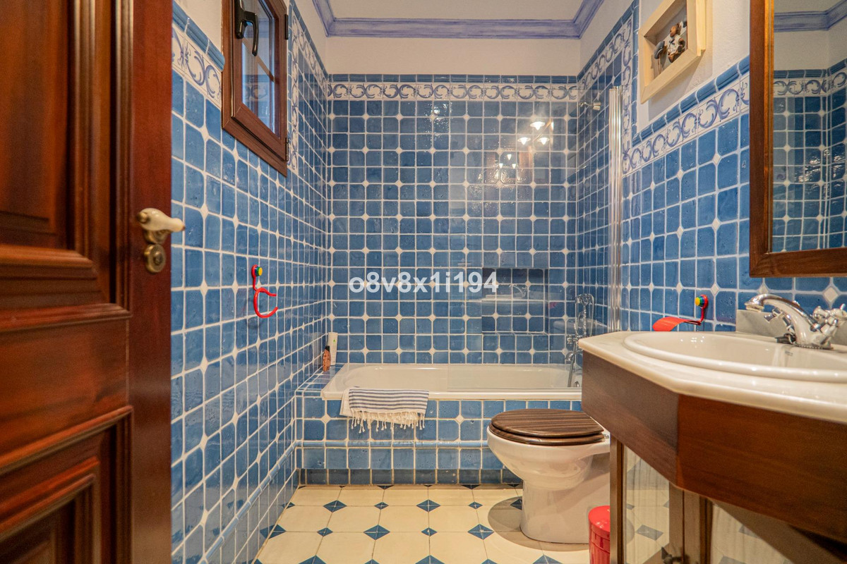 051027d41f4c9acc0f9bf684df8f1115 - 41