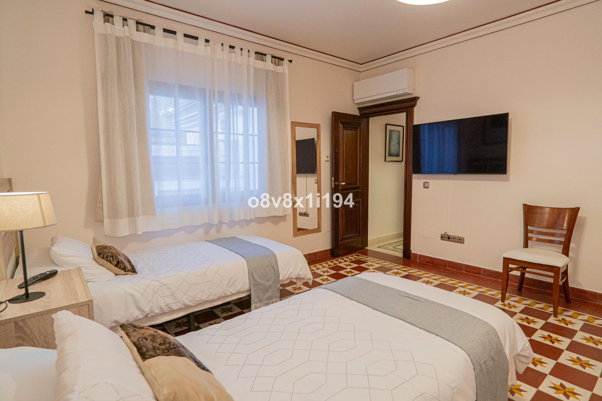 051027d41f4c9acc0f9bf684df8f1115 - 46