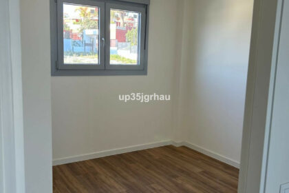 0848198e6472c3d1d05a44e79da746c9 - 12