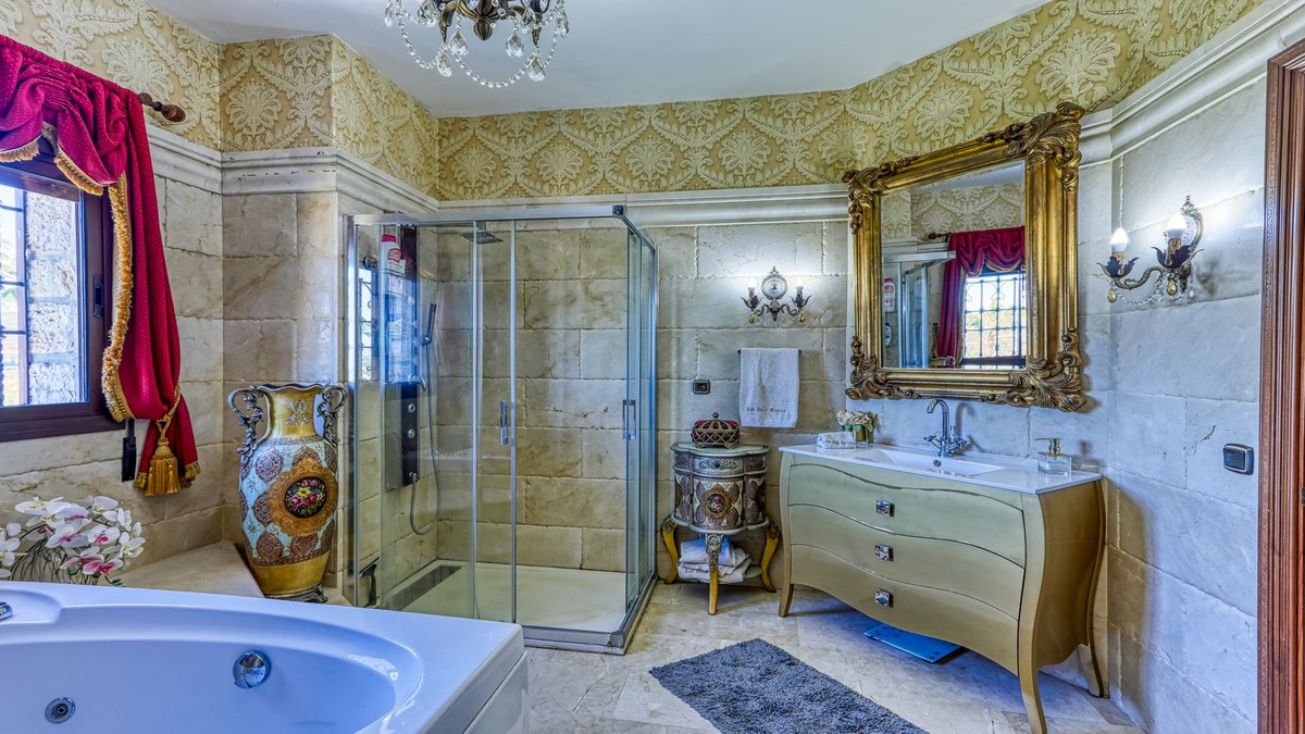 0ee498d7628ab622b9fb644208a146a0 - 21