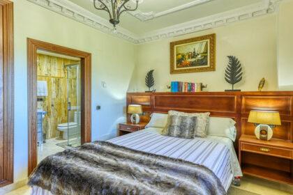 0ee498d7628ab622b9fb644208a146a0 - 23