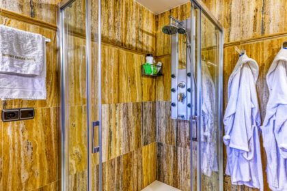 0ee498d7628ab622b9fb644208a146a0 - 25