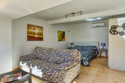 0ee498d7628ab622b9fb644208a146a0 - 28