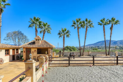 0ee498d7628ab622b9fb644208a146a0 - 46