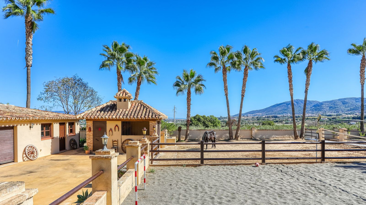 0ee498d7628ab622b9fb644208a146a0 - 46