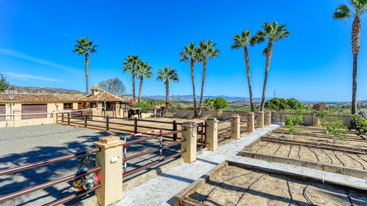 0ee498d7628ab622b9fb644208a146a0 - 48