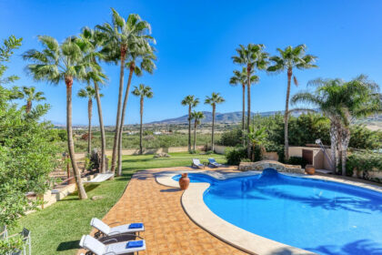 0ee498d7628ab622b9fb644208a146a0 - 49