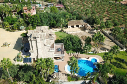 0ee498d7628ab622b9fb644208a146a0 - 58