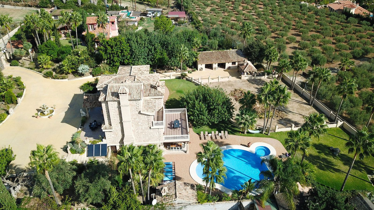 0ee498d7628ab622b9fb644208a146a0 - 58