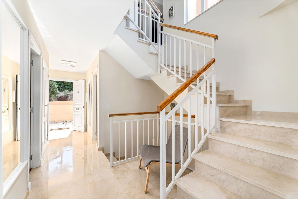 119580e19ed5d62505504553da89bcfc - 12