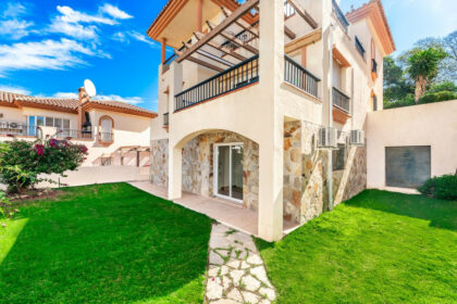 119580e19ed5d62505504553da89bcfc - 3