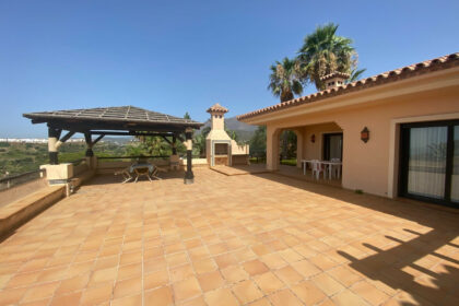 1373e019df227c457480c445aee38d9e - 13