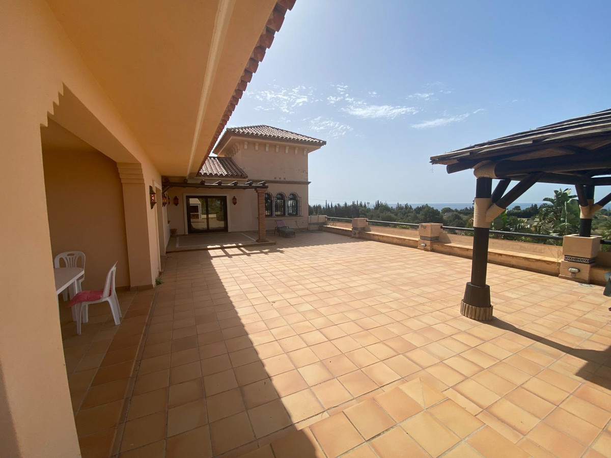 1373e019df227c457480c445aee38d9e - 14