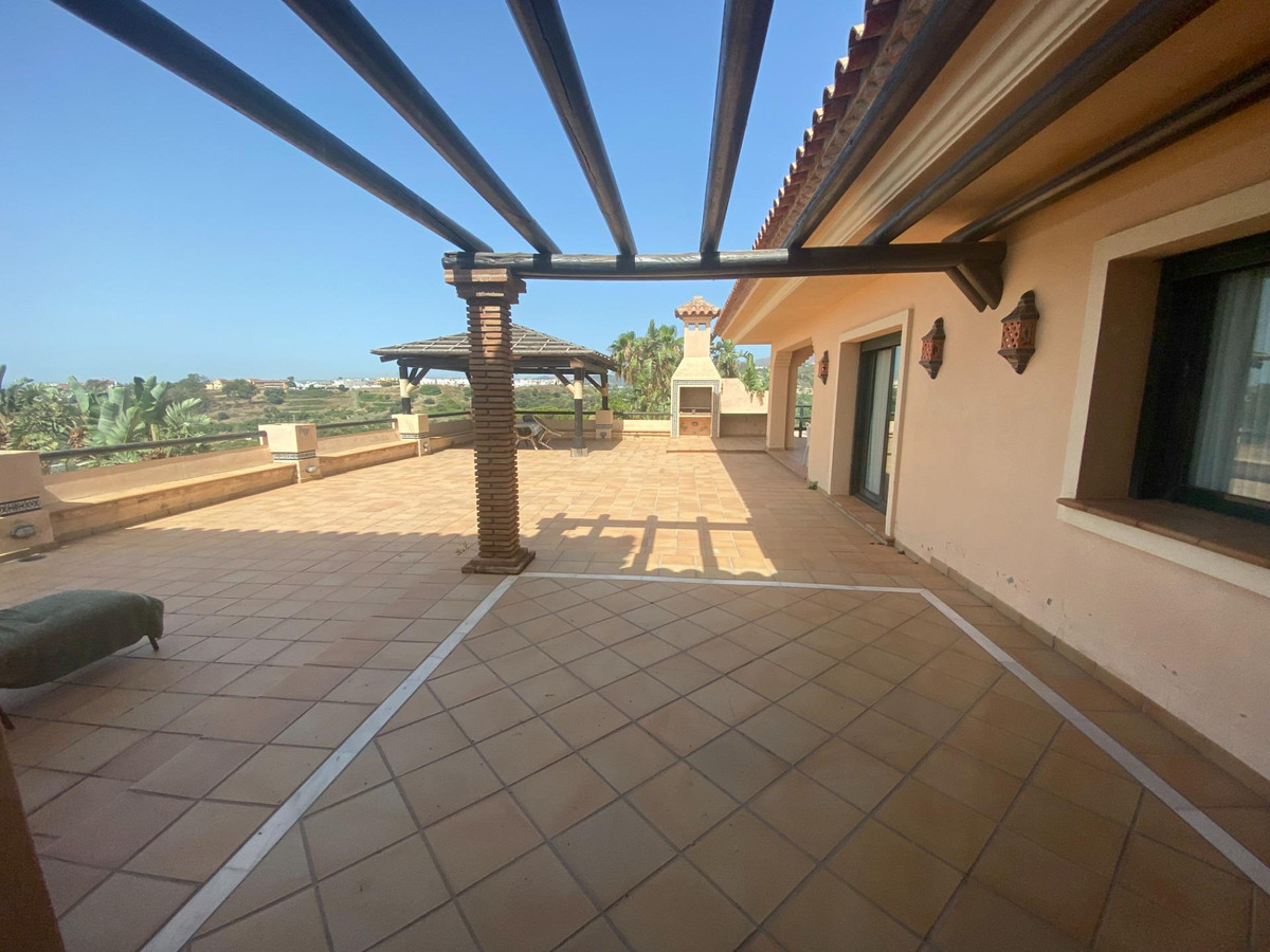 1373e019df227c457480c445aee38d9e - 20