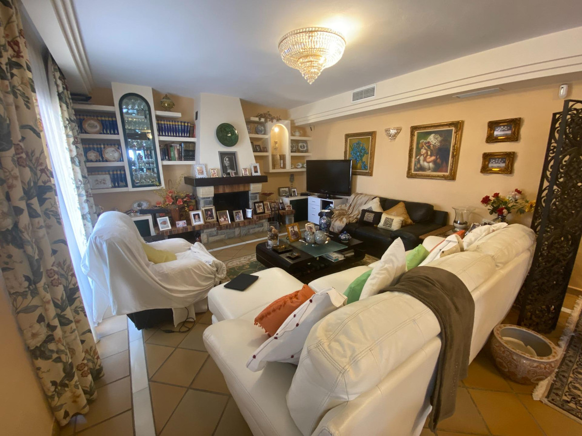 1373e019df227c457480c445aee38d9e - 27