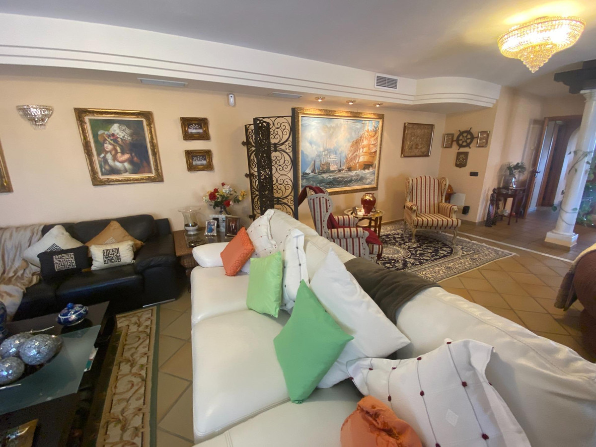 1373e019df227c457480c445aee38d9e - 28