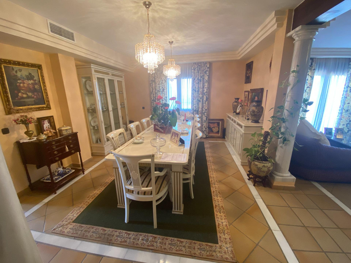 1373e019df227c457480c445aee38d9e - 30