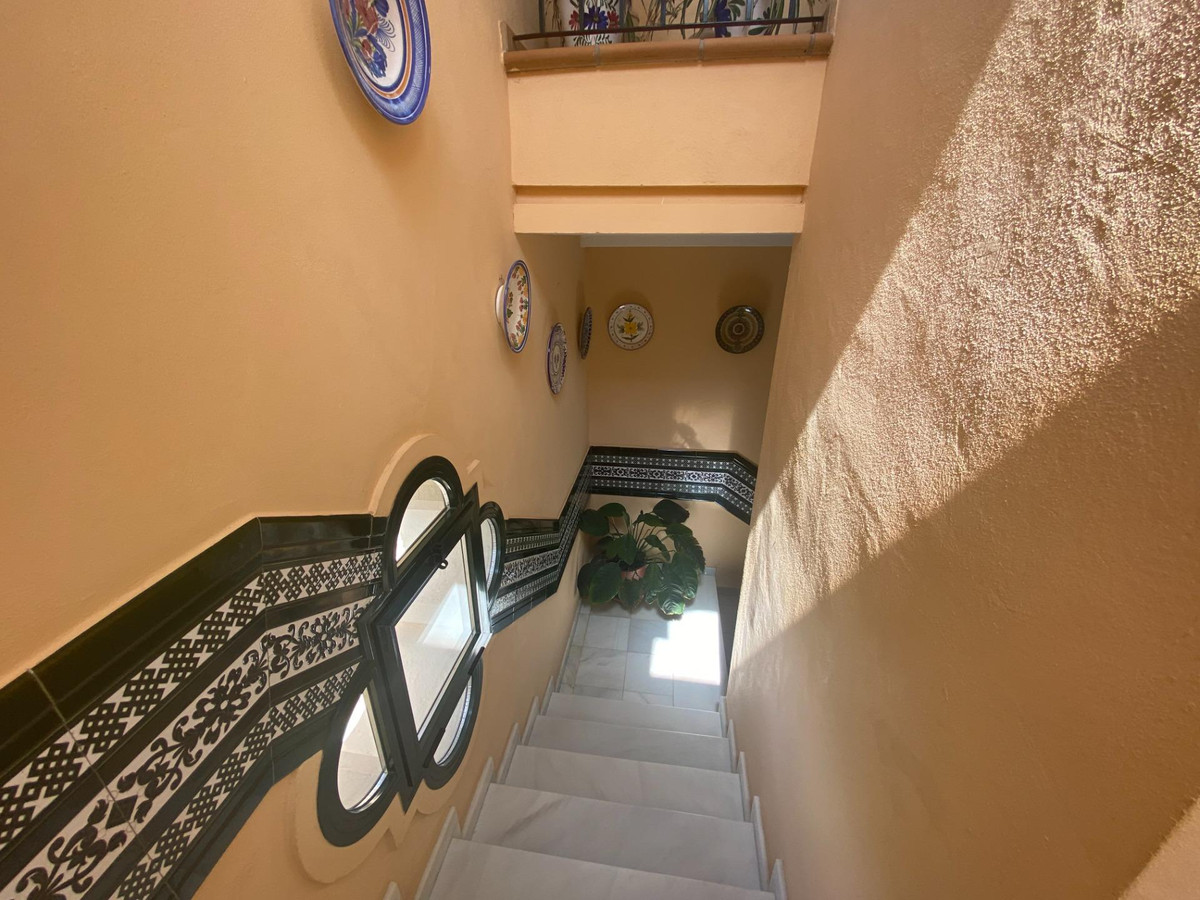 1373e019df227c457480c445aee38d9e - 37