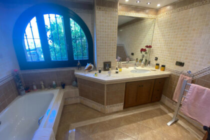 1373e019df227c457480c445aee38d9e - 43