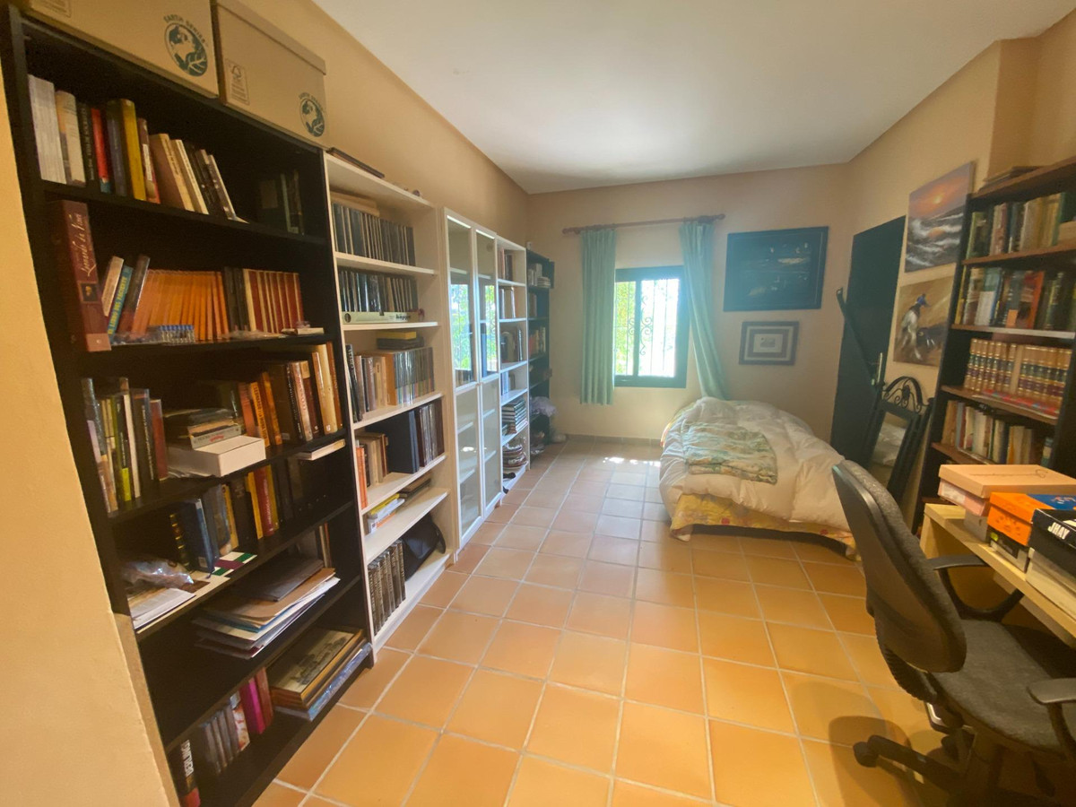 1373e019df227c457480c445aee38d9e - 48