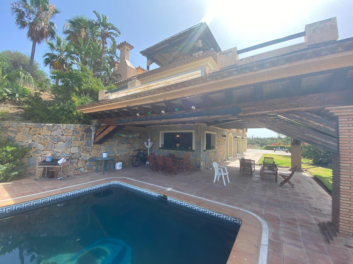 1373e019df227c457480c445aee38d9e - 6