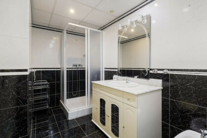 20533a559669c688df5d64949193ddc3 - 36