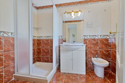 20533a559669c688df5d64949193ddc3 - 38