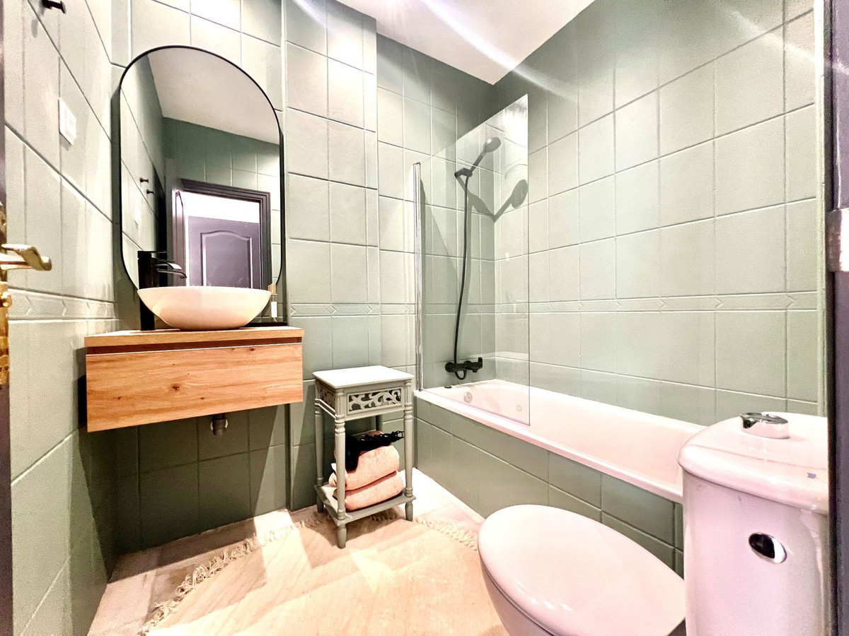 20725604ac6ff58b51a0bc677f4e7079 - 10