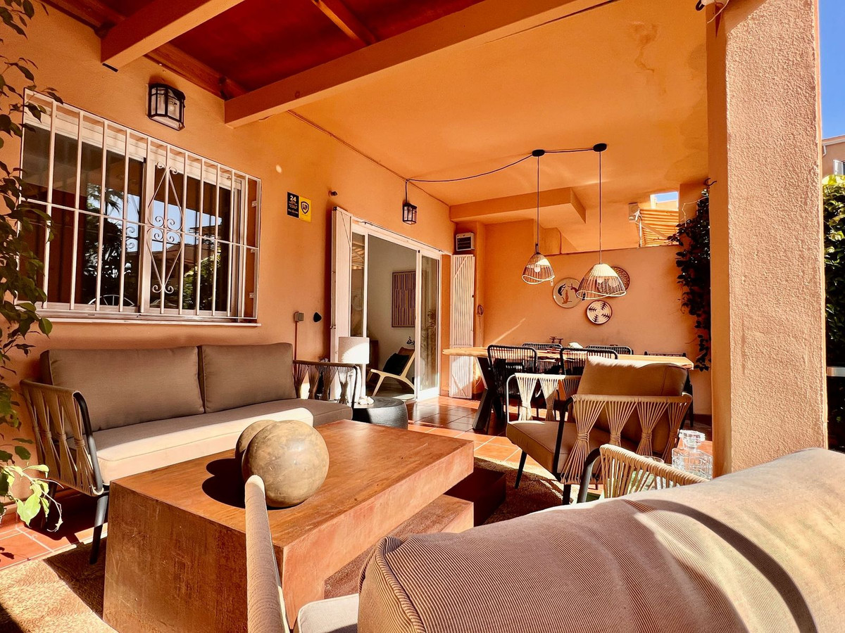 20725604ac6ff58b51a0bc677f4e7079 - 11