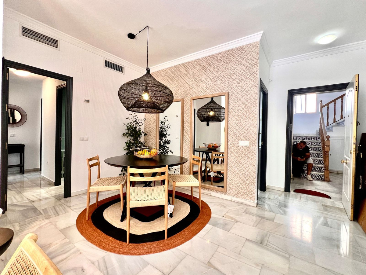 20725604ac6ff58b51a0bc677f4e7079 - 7