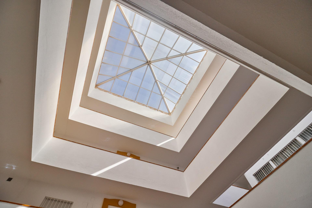 22f923bdfe644cf12e930cd4511040e4 - 34