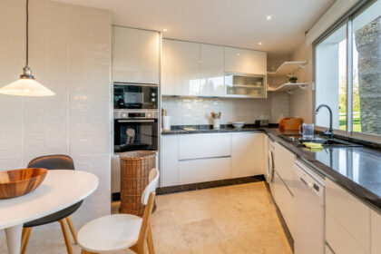 251228ee753df21863e6c23afafc2186 - 12