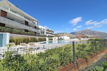 26a1ebd5d0d07210eeb0d37b4d063b24 - 22