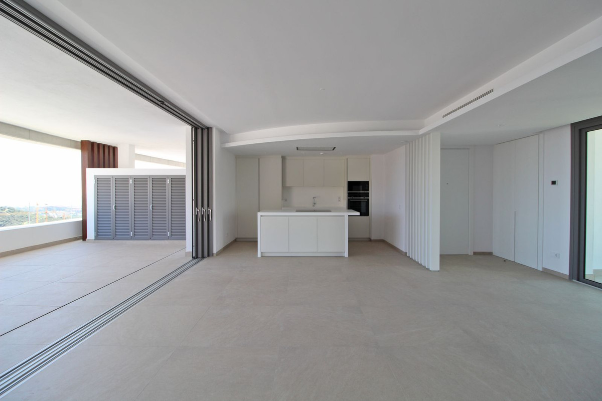 26a1ebd5d0d07210eeb0d37b4d063b24 - 4