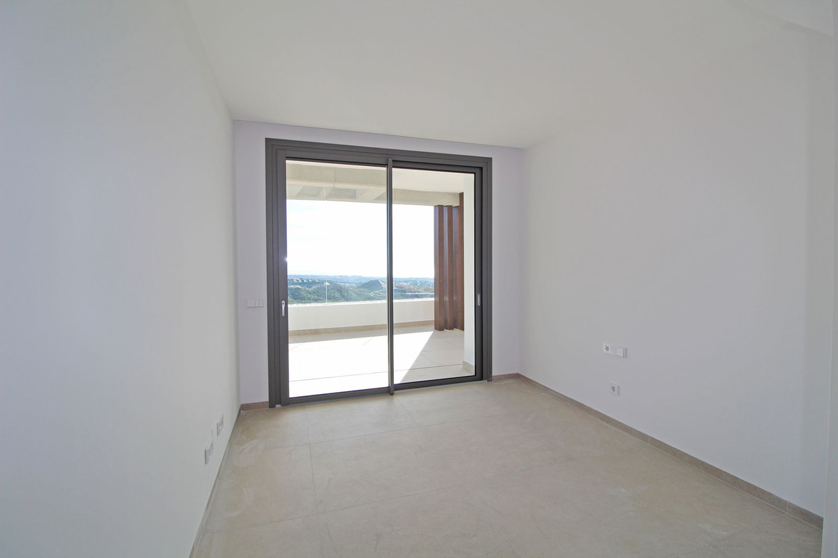 26a1ebd5d0d07210eeb0d37b4d063b24 - 5