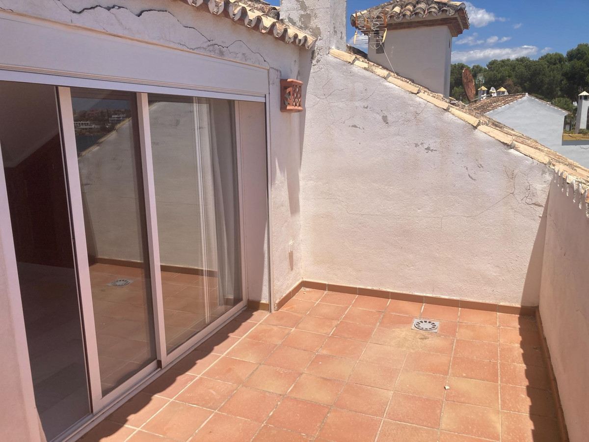 2748fd910672d9d739468905cc33d231 - 17