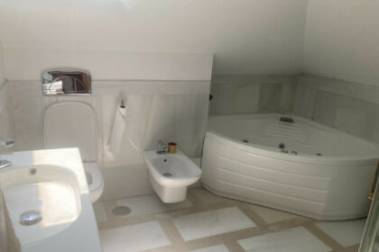 2748fd910672d9d739468905cc33d231 - 18