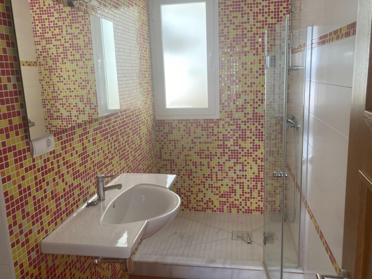 2748fd910672d9d739468905cc33d231 - 19