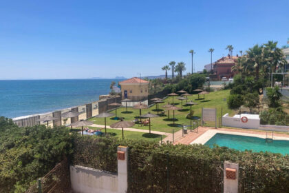 2748fd910672d9d739468905cc33d231 - 30